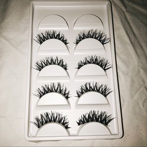 Black Faux Mink Eyelashes Set: 4 pc